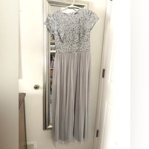 Adrianna Papell 4 Petite Silver Sequin Sparkle Bridesmaid Dress Formal Dress